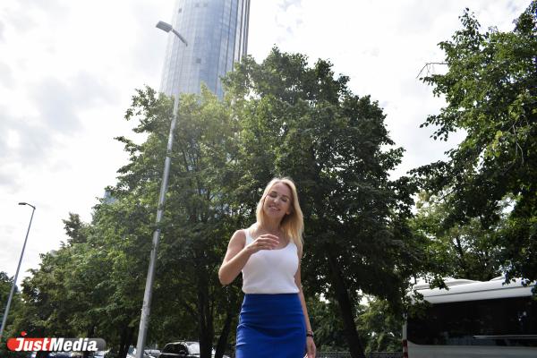 Александра Халдина, помощник руководителя: «Продолжаем греться под лучами солнца!». В Екатеринбурге +24 градуса - Фото 3