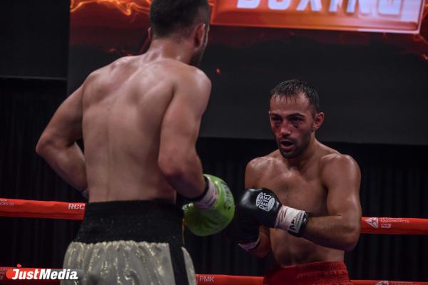 Боксер из Алапаевска Иван Никонов вырвал победу у Виктория Мурашкина - Фото 3