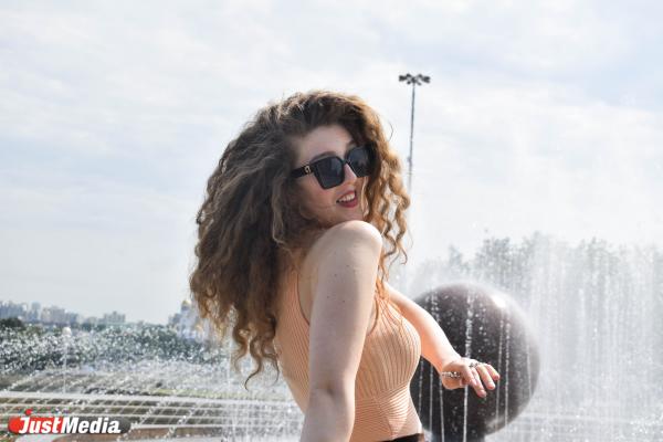 Юлия Цегельная, Школа главного архитектора: «Лучше всего выходить гулять вечером, еще и закатом полюбуетесь!». В Екатеринбурге +29 градусов - Фото 3