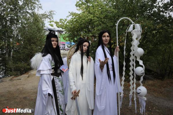 Персонажи «Благословение небожителей»: «Погода на удивление прекрасная». В Екатеринбурге +27 градусов - Фото 3