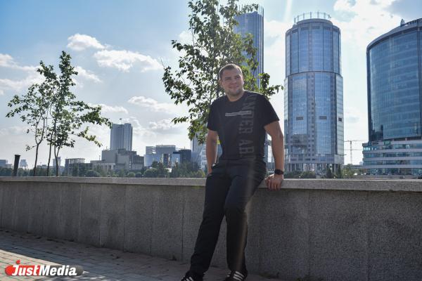 Александр Брагин, госслужащий: «Осень настала, но ничего, теплые дни еще вернутся». В Екатеринбурге +15 градусов - Фото 2