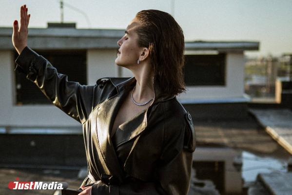 Мария Волхонская, volkhonskaya.couture: «Сентябрь - это время перемен. Внутренних и внешних». В Екатеринбурге +16 градусов - Фото 5