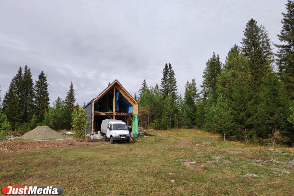 Уральцы опасаются, что в Каменке декорации к фильму «Демидовы» и склон с шикарным видом на Чусовую, станут «закрыты» для туристов - Фото 5