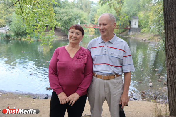 Светлана и Михаил: «Одевайтесь по погоде и наслаждайтесь каждым моментом» В Екатеринбурге +2 градуса - Фото 4