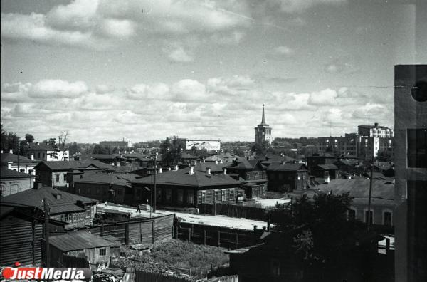 Напротив гостиницы «Исеть» в Екатеринбурге должна была появиться огромная площадь - Фото 4