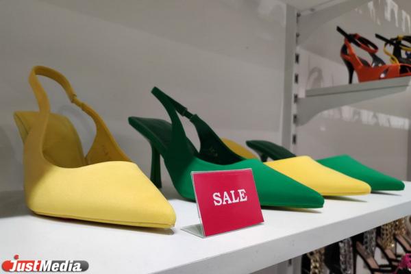 В «Гринвиче» открылся первый в Екатеринбурге магазин обуви и верхней одежды Sbalo - Фото 3