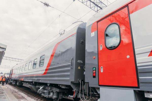 Между Екатеринбургом и Москвой будет курсировать скорый поезд с вагонами нового модельного ряда  - Фото 2