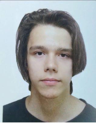 В Екатеринбурге разыскивают 17-летнего подростка, который 5 октября ушел из дома и пропал - Фото 2