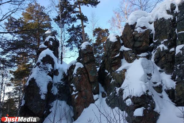 Ищем самые живописные скалы Урала для зимнего похода. JustTrip - Фото 2