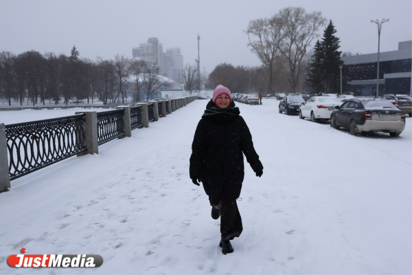 Мария Стройкина, школьница: «Люблю, когда снега не так много и тепло». В Екатеринбурге -13 градусов - Фото 5