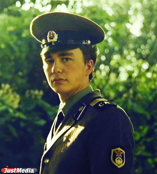 «Меня не убили, потому что Ленка испекла печенье». Бизнесмен Михаил Бабин о своем 40-летнем браке #JustFamily - Фото 3