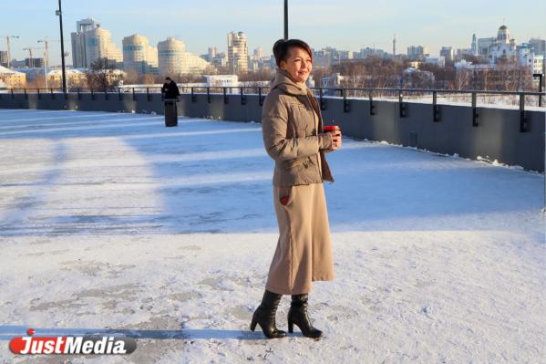 Анна Петрова: «В эти зимние дни согревайтесь горячим чаем и теплыми объятиями». В Екатеринбурге +1 градус - Фото 4