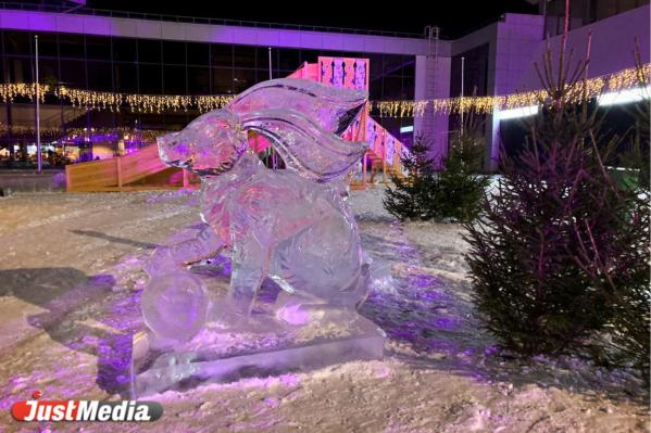 «Самое время подвести итоги года». В Екатеринбурге -12 градусов - Фото 2