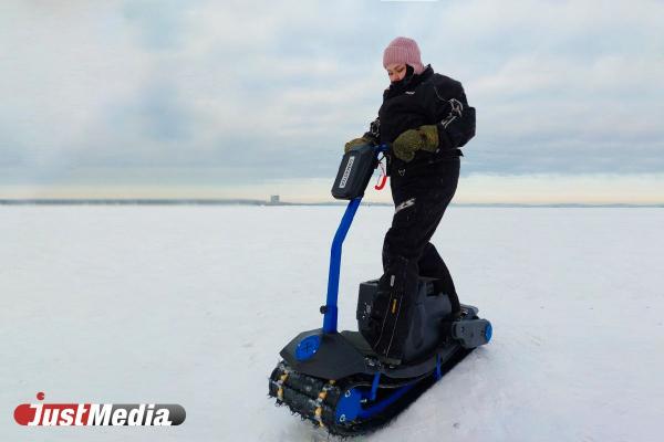 Катаемся на мотосноубордах по Верх-Исетскому пруду. Тест нового вида зимнего отдыха в JustTrip - Фото 5