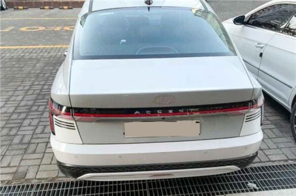 В интернете появились первые фотографии нового Hyundai Solaris - Фото 3