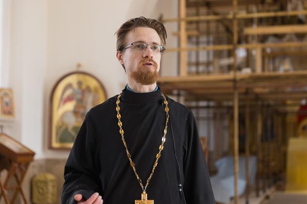 В Свердловской области расписывают старинный храм. Это может увидеть каждый - Фото 4