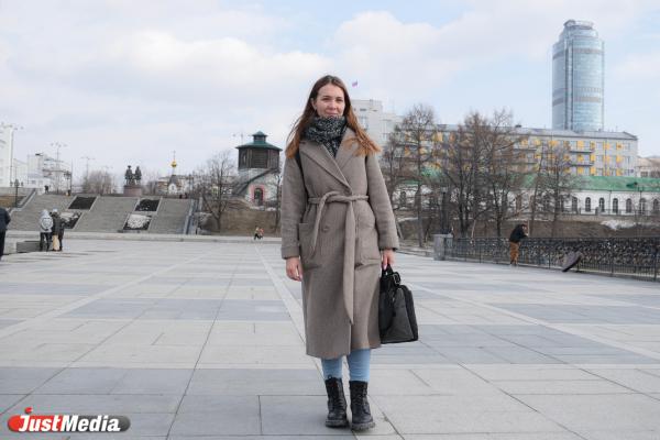 Мария Лягаева, учитель физики:  «Люблю весну за прекрасные тюльпаны, которые начинают цвести в мае». В Екатеринбурге +1 градус - Фото 2