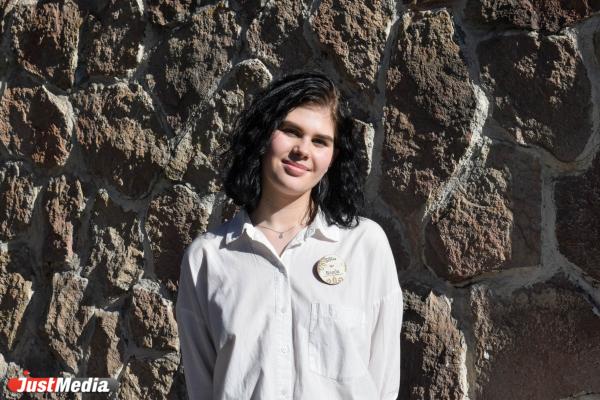 Эля Мельникова, хостес:  «Очень скоро тепло вернется». В Екатеринбурге +10 градусов - Фото 3