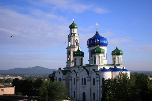 Свято место пусто не бывает: самые красивые храмы Урала  - Фото 6