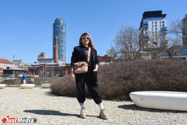 Елена Зонова, дизайнер одежды: «Тепло и хорошо». В Екатеринбурге 26 градусов - Фото 2