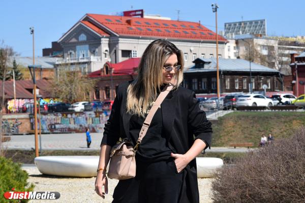 Елена Зонова, дизайнер одежды: «Тепло и хорошо». В Екатеринбурге 26 градусов - Фото 4