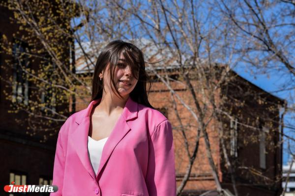 Вероника Савинцева, агентство знакомств: «Люблю май за хорошую погоду». В Екатеринбурге 20 градусов - Фото 6