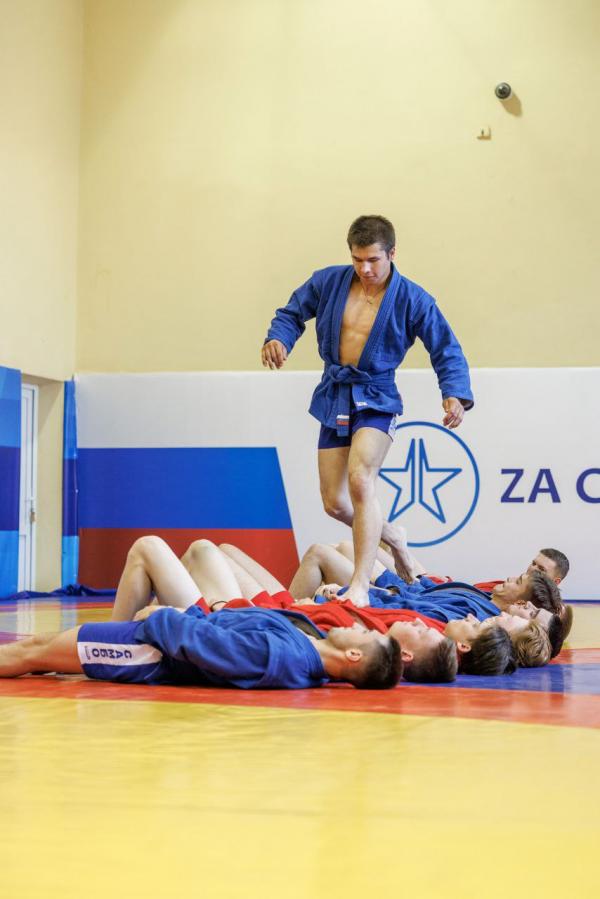 На Урале открылась первая в России секция самбо для семинаристов - Фото 3