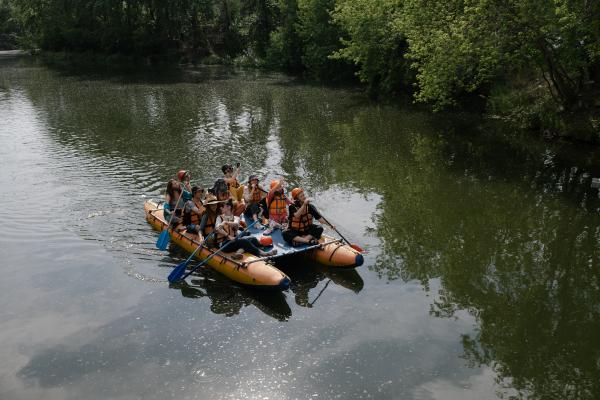 «Индустриальные» русалки, танцующие рыбы и невесты в сетях. В Екатеринбурге запустят сплав-перформанс по Исети - Фото 3