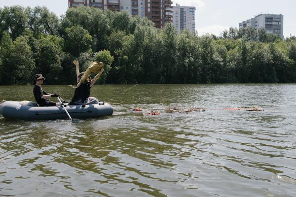 «Индустриальные» русалки, танцующие рыбы и невесты в сетях. В Екатеринбурге запустят сплав-перформанс по Исети - Фото 12