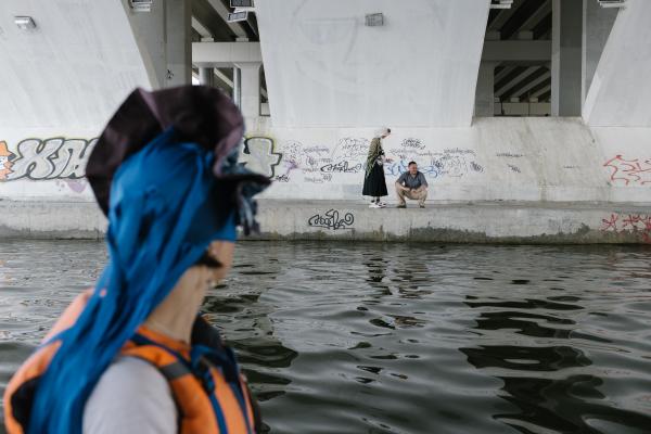 «Индустриальные» русалки, танцующие рыбы и невесты в сетях. В Екатеринбурге запустят сплав-перформанс по Исети - Фото 13
