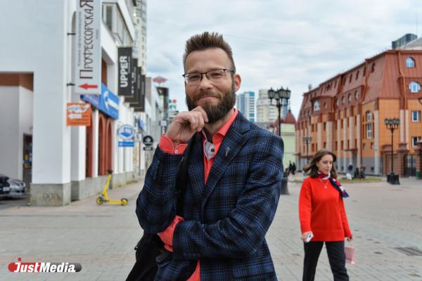 Семен Чирков, PR-специалист: «Жара ограничивает в выборе одежды». В Екатеринбурге +14 градусов - Фото 3