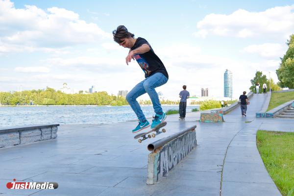 Константин Том, скейтбордист: «Люблю делать флипы в жару». В Екатеринбурге +21 градус - Фото 4