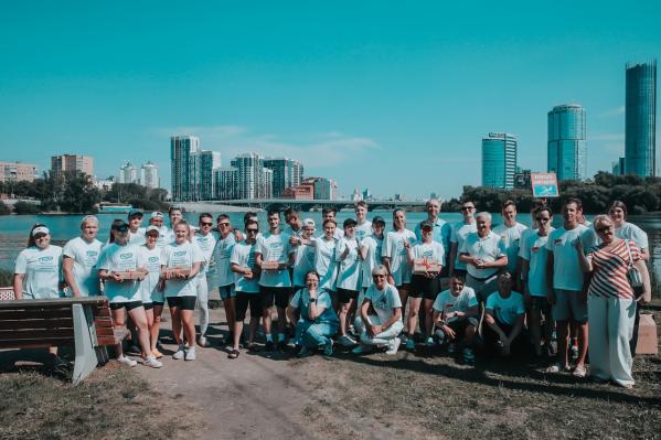 В Екатеринбурге прошел фестиваль на воде «300+300» - подарок к юбилею двух городов - Фото 3