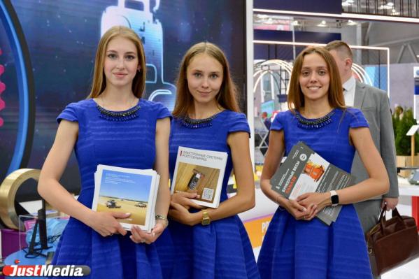Девушки ИННОПРОМа. Показываем главных красавиц выставки - Фото 9