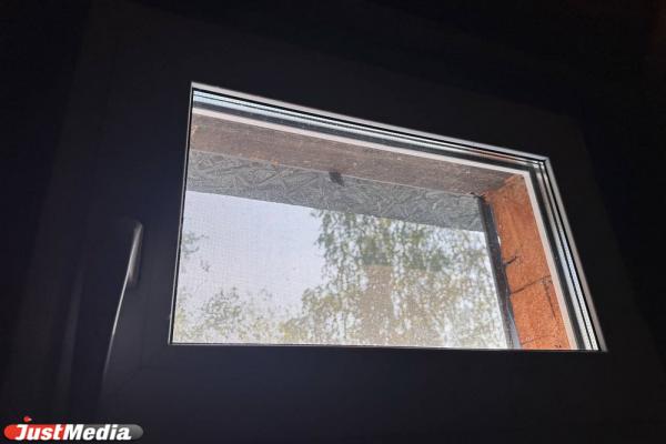 В Свердловской области в 400-летней деревне физик-ядерщик построил подземный бункер - Фото 5