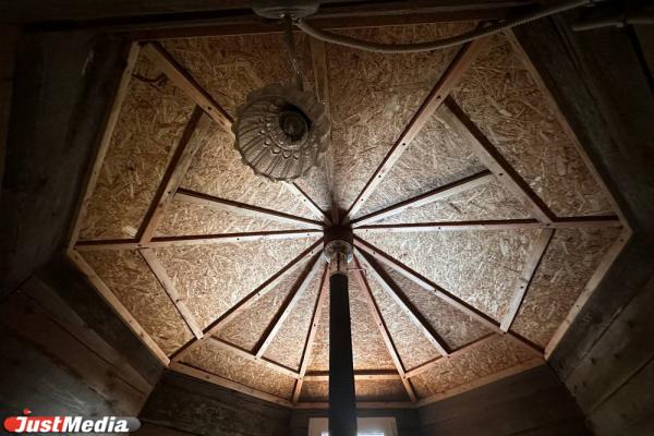 В Свердловской области в 400-летней деревне физик-ядерщик построил подземный бункер - Фото 4