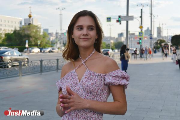 Полина Водолазова, специалист по камню: «Как хорошо, что погода дает нам отдохнуть». В Екатеринбурге +22 градуса - Фото 2