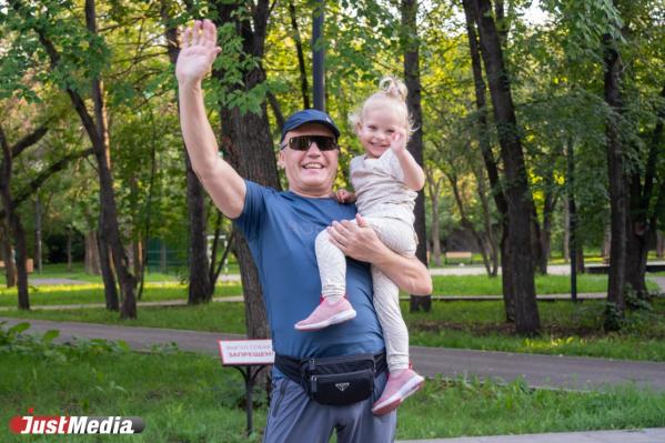 Игорь Петров, врач: «Гуляйте с семьей и занимайтесь спортом». В Екатеринбурге +23 градуса - Фото 3