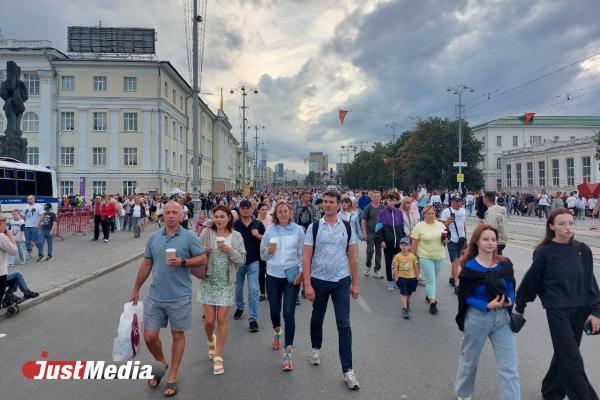 Подводим итоги 300-летия Екатеринбурга. Площадки праздника посетили 1,2 млн человек - Фото 3