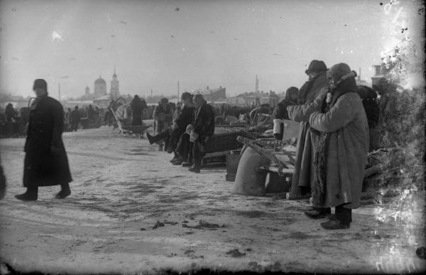 На Хлебной пороли воров, а на Коковинской — торговали из-под полы золотом. Площади Екатеринбурга, которых уже нет - Фото 4