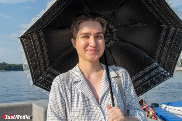 Дина Савинова, швея: «Хочется пожелать хорошей погоды». В Екатеринбурге +15 градусов - Фото 2