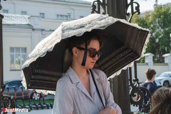 Дина Савинова, швея: «Хочется пожелать хорошей погоды». В Екатеринбурге +15 градусов - Фото 5