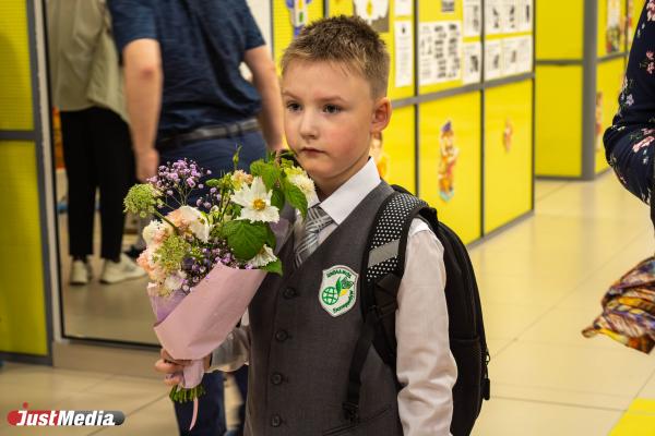 Первоклассники школы №31 рассказали Евгению Куйвашеву, кем хотят стать - Фото 5