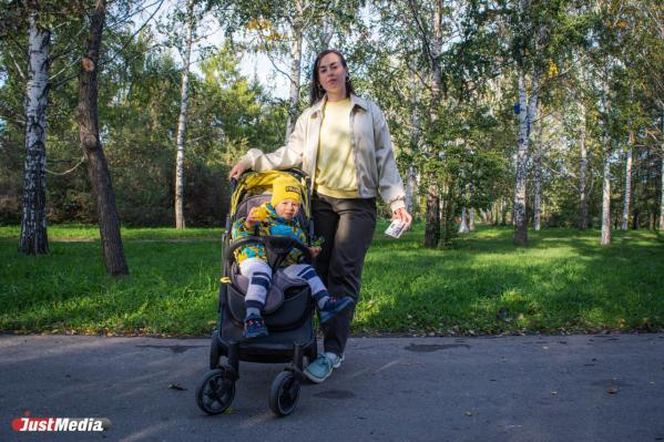 Любовь Гагарина, бухгалтер: «Я так хочу, чтобы лето не кончалось». В Екатеринбурге + 20 градусов - Фото 2