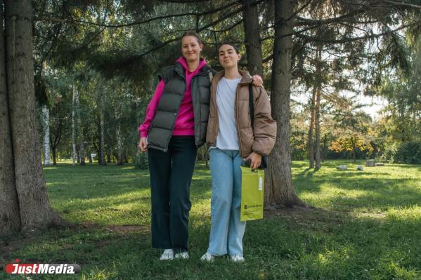 Алена и Юлия, студентки: «Было бы лето дольше…». В Екатеринбурге +16 градусов - Фото 3