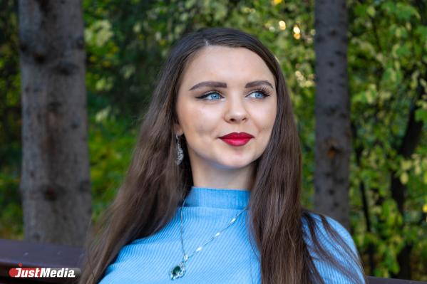 Диана Юркуц, студентка: «В такую погоду думаю о будущем и мечтаю». В Екатеринбурге +14 градусов - Фото 4