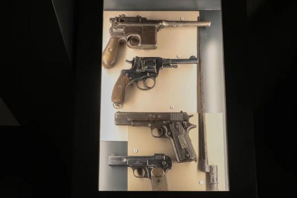 В свердловском краеведческом музее впервые показали личные вещи княгини Ольги Романовой - Фото 3