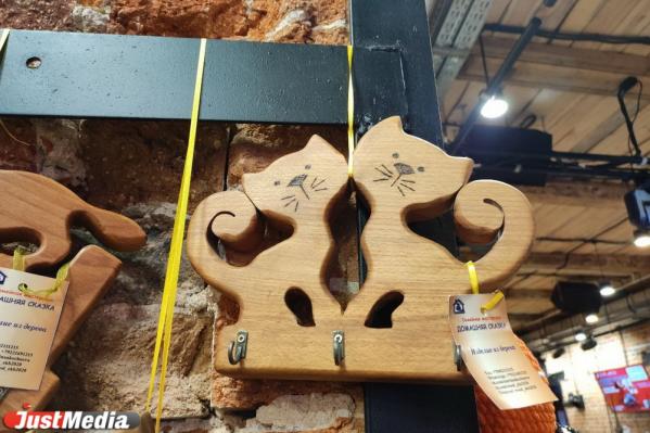 В «Домне» открылась предновогодняя ярмарка самозанятых - Фото 3