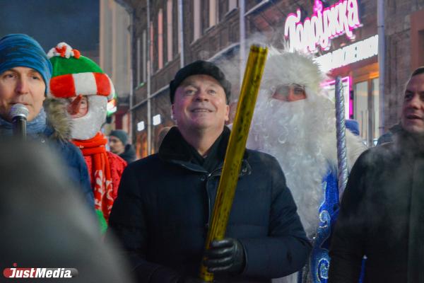 В Екатеринбурге открылась крупная новогодняя ярмарка хэндмейда - Фото 2