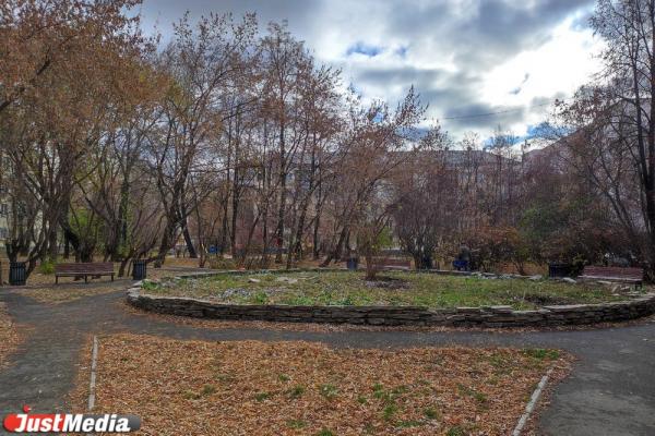 Жители нескольких домов на Ленина опасаются, что на месте сквера под их окнами вырастет ЖК - Фото 3